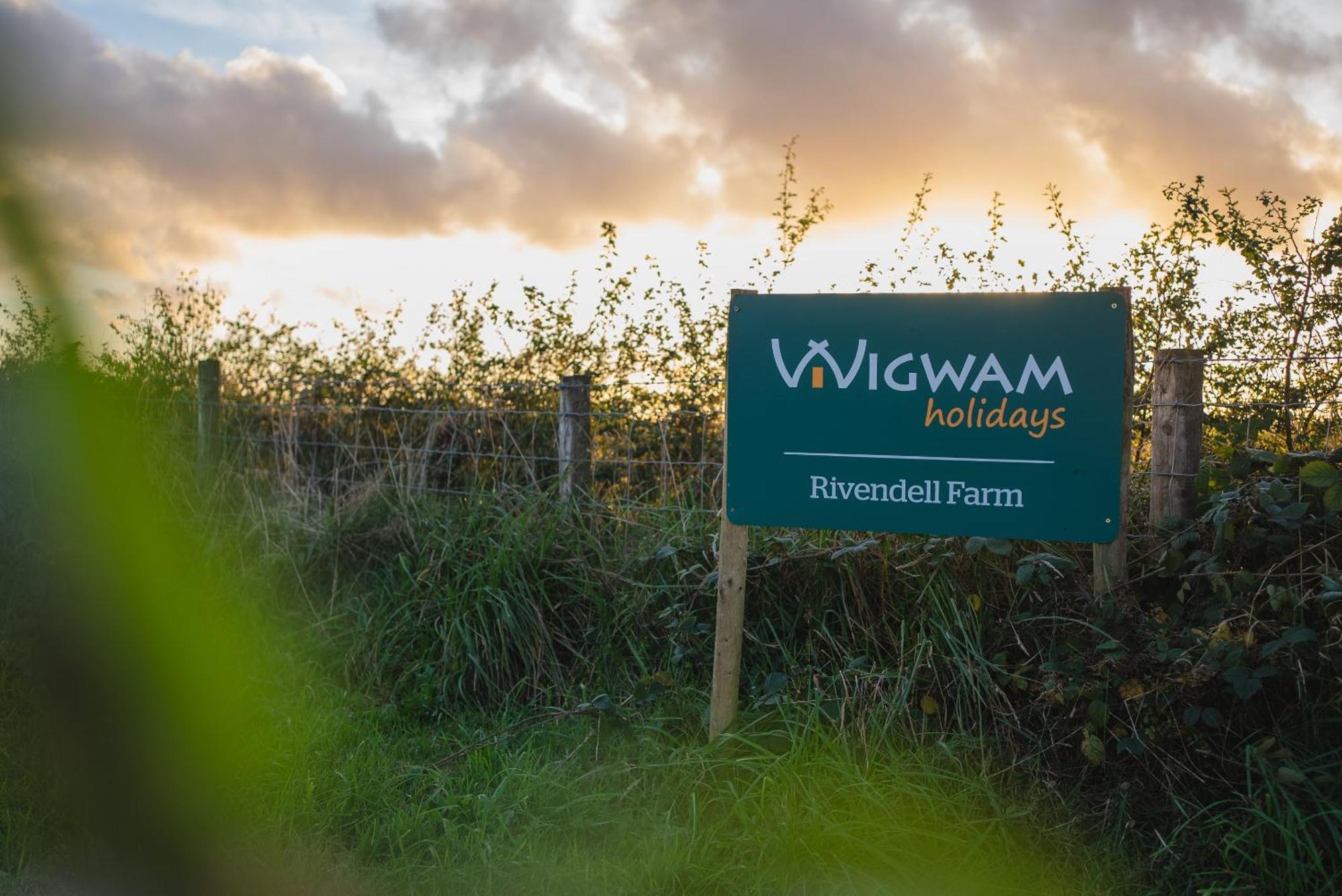 Rivendell Farm By Wigwam Holidays Кармартън Екстериор снимка
