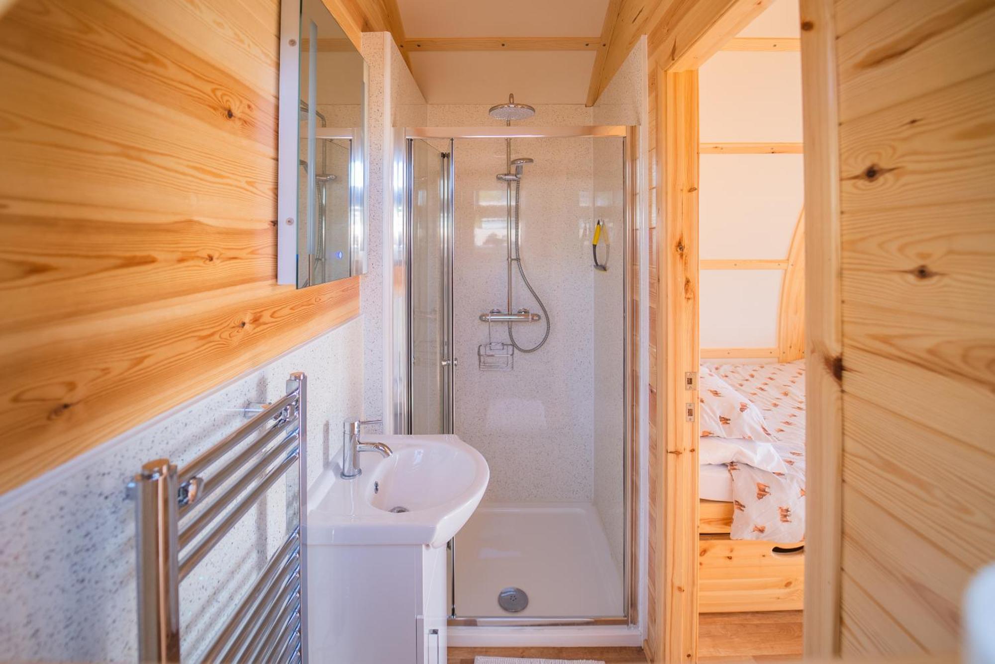 Rivendell Farm By Wigwam Holidays Кармартън Екстериор снимка